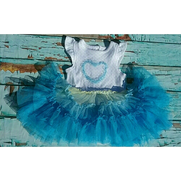 Other - Infant Girls Heart Tulle Dress 3/6m